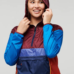 Veste coupe-vent matelassée décontractée pour femmes, grande taille, imperméable, en coton, avec capuche, logo personnalisable, fermeture éclair, hiver, sur mesure - Product Image 5