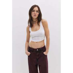 Chemisier décontracté à bretelles épaisses et motifs, avec détail corset et logo frontal, 100 % coton - Product Image 1