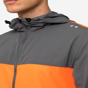 เสื้อแจ็คเก็ตกันลมสำหรับผู้ชายไซส์ใหญ่ วิ่งกลางแจ้ง ผ้าโพลีเอสเตอร์เนื้อนุ่ม กันฝน มีฮู้ด ซักได้ ระบายอากาศ รับผลิตแบบ OEM - Product Image 5