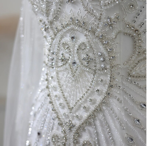 ชุดเดรสคอวีลึกประดับด้วยไข่มุกลูกปัดที่สง่างามชุดเดรสคลับยาวถึงพื้นเอวตามธรรมชาติชุดชั้นในแบบเย็บปักในตัว - Product Image 3