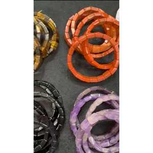 สร้อยข้อมือลูกปัดพลอยสี่เหลี่ยมแบบเหลี่ยมเพชรพลอยขายส่งราคาโรงงานกำไลข้อมือแฟชั่นเคลือบเงาฮวงจุ้ย - Product Image 1