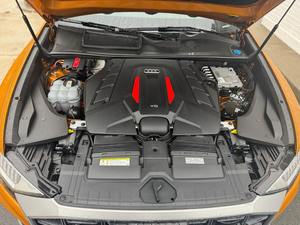 Voiture d'occasion fiable Audi SQ8 Prestige 2021 ~10 100 milles, V8 biturbo de 500 ch - Product Image 5