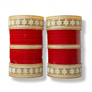 Conjunto de Brazaletes de Novia Rojos Hechos a Mano con Perlas, Chapados en Oro, Brazaletes de Boda Modernos, Joyería de Imitación Premium a Precio de Mayoreo - Product Image 2