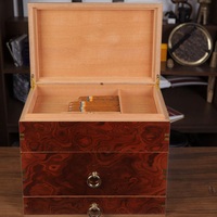 Humidor de bureau avec logo personnalisé, coffret de présentation de cigares en bois de luxe avec technique de laque, fabriqué en cèdre MDF