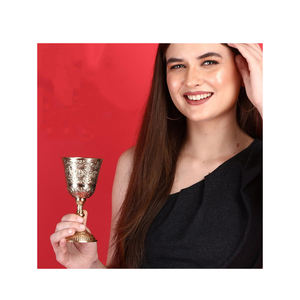 Hand Blown Gold <b>Wine</b> Goblets | Clear <b>Red</b> <b>Wine</b> Tasting <b>Glass</b> | Wedding & Anniversary Gift | Custom Logo Glassware - Product Image 4