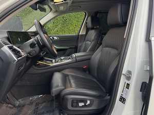 2023 B.m. w X7 - Product Image 6