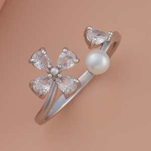 Bague tendance en alliage plaqué or, style vintage, avec grappe de pierres et sertissage invisible, idéale pour un cadeau - Série 184315 - Product Image 1
