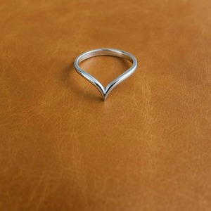 Hot Sale Minimalist Sterling Silver Chevron <b>Ring</b> Modern Jewellery Gift for Birthday or Anniversary Use Available for Sale - Product Image 4