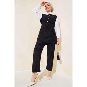 ชุด2ชิ้นลายทางประดับสีดำ - Product Image 4