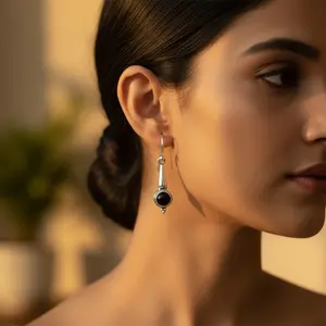 Pendientes de Ónice Negro con Baño de Oro de 18K para Mujer, Regalo de Boda - Product Image 2