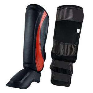 Espinilleras de boxeo profesional para hombres Muay Thai MMA-Cuero personalizable con protección profesional Negro y verde - Product Image 3