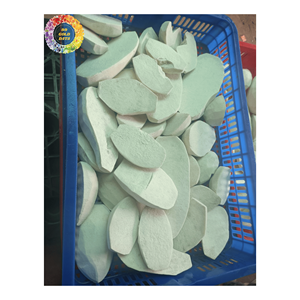 Taro congelé demi-coupé: Taro demi-coupé de qualité supérieure, congelé IQF pour conserver la fraîcheur, idéal pour la cuisson à la vapeur, la torréfaction et la cuisson. - Product Image 5