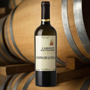Casona de la Villa, Vino Tinto Cabernet Sauvignon Añejado en Roble, 100% Cabernet Sauvignon, 13% ABV, 4 Meses de Añejamiento en Roble, Vino Tinto Español - Product Image 3
