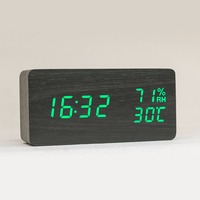 Hölzerner Digitaler Wecker LED-Tischuhr mit Temperatur- und Feuchtigkeitsanzeige 3 Alarme Sprachsteuerung Einstellbare Helligkeit