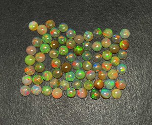 Ópalo Etíope Natural Redondo Cabujón Piedra Suelta Certificado IGI con Efecto de Color/Fuego para Fabricación de Collares 2-10 MM - Product Image 3