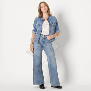 Nouvelle veste en jean pour femmes avec logo personnalisé à la mode, coupe moderne, parfaite pour un look décontracté sans effort à la mode au quotidien - Product Image 6