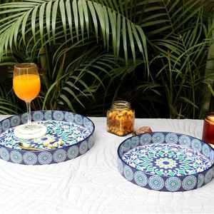 Ensemble de trois plateaux de service en MDF avec plateau en métal Meena Work à bas prix pour usage domestique avec motif imprimé - Product Image 1