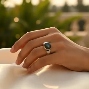 925 <b>Sterling</b> <b>Silver</b> <b>Men's</b> <b>Ring</b> with Labradorite and Garnet Gemstones Prong Setting Statement Oval Cut Jewelry - Product Image 1