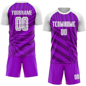 Ensemble de maillot et short de football léger à col rond, sublimé, anti-transpiration, pour l'entraînement, destiné au marché américain - Product Image 4