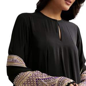 Vente en gros d'usine de vêtements ethniques OEM fournisseur de mode noir Ensemble Anarkali avec bordure imprimée noire Palazzo et Dupatta - Product Image 2