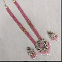 Ensemble de bijoux de mariée en cuivre classique collier et boucle d'oreille en alliage de Style Vintage de luxe personnalisé pour les fêtes de mariage célébrations spéciales