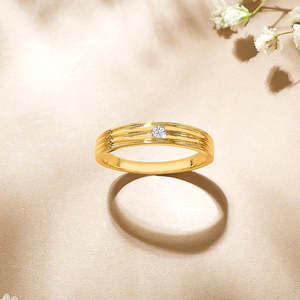 Bague Kyro en or et diamants - Product Image 1