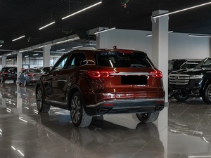HONGGI HX5 I Turbo Automático 2023, SUV con Tapicería de Cuero, R18, Portaequipajes de Aluminio, Volante a la Izquierda, Cámara Trasera, Techo Panorámico - Product Image 2