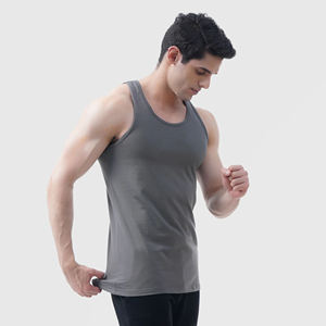 Venta al por mayor 100% algodón hombres camisetas sin mangas logotipo personalizado cómodo color sólido casual transpirable diseño - Product Image 4