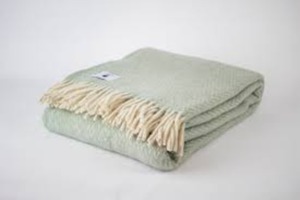 Wholesale High Quality 80%Wool Big Size Campfire Outdoor Camping Waterproof Durable Customized Logo Wool Blanket by HI - Product Image 2