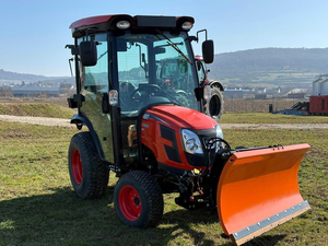 Tracteur compact KIOTI CX2510/CX2510 4x4 – Diesel, prêt à l'emploi, neuf et d'occasion, en promotion - Product Image 4