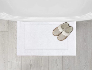 Alfombra de baño de lujo diseñada con tela de felpa, gran absorción, secado rápido y base resistente para baños modernos. - Product Image 3