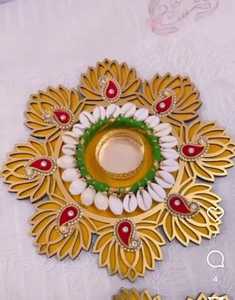 Ensemble de rangolis en coquillages de vache assortis avec un porte-bougie classique durable pour les événements de mariage, décoration de centre de table - Product Image 2