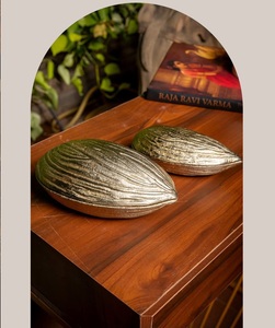 Latest Design Leaf Home Decorative Serving Leaf Kitchenware Home Decoration Available Aluminum And Brass Leaf Bowl - Product Image 4