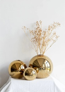 Sculpture Design Tabletop Metal <b>Flower</b> <b>Vase</b> Decorative Wedding Decoration Custom Logo Size in Wholesale Price - Product Image 2