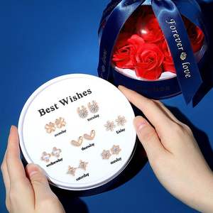 ต่างหูชุบทองคำขาว 925 ประดับเพชรซิร์คอน พร้อมกล่องของขวัญสำหรับผู้หญิง - Product Image 1