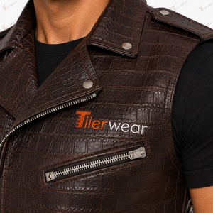 Chaleco de moto con estampado de cocodrilo marrón para hombre de Tiierwear con cierre de cremallera y cordones laterales para uso exterior en otoño - Product Image 5