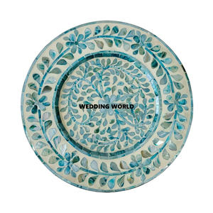 Assiette en bois en métal Forme ronde Fantaisie Designer Ustensiles de cuisine faits à la main Home Ware Assiette en bois en gros - Product Image 3