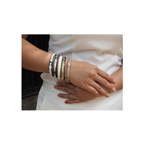 เครื่องประดับสร้อยข้อมือแตรหรูหราคุณภาพทนทานขายดีงานแต่งงานพร้อมปรับแต่งขนาดผลิตภัณฑ์คุณภาพมาตรฐาน - Product Image 1