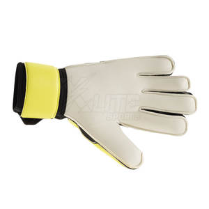 Gants de gardien de but professionnels en cuir, design respirant et confortable, contrôle avancé, antidérapants, fermeture auto-agrippante sur les doigts. - Product Image 5