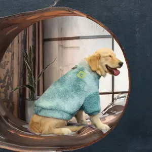 Ropa Gruesa de Invierno para Mascotas al por Mayor 2025, Tela de Lana de Cordero para Perros Grandes, Cómoda, Lavable, Estampado Clásico de Año Nuevo - Product Image 5