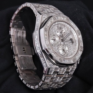 Montre Hip Hop Bling de luxe pour homme 42mm en acier inoxydable plaqué or blanc Baguette VVS entièrement glacée et résistante à l'eau - Product Image 4