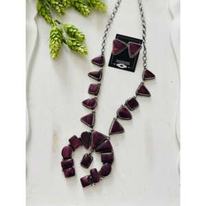 Navajo Handmade Fashion Jewelry <b>Set</b> Purple Spiny Oyster & Sterling Silver Cluster Necklace - Product Image 1