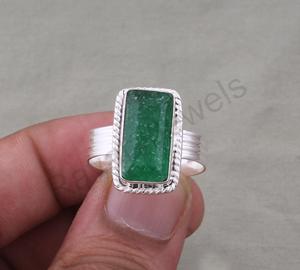 Anillo Unisex de Plata de Ley 925 con Aventurina verde natural 10x14mm Ajuste de bisel rectangular joyería fina de alta calidad para todos - Product Image 1