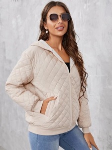 Meilleure vente Veste bouffante tissée pour femmes hiver chaud respirant Street Wear nouveauté mode - Product Image 3