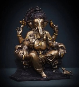 รูปปั้นพระพิฆเนศทองเหลืองทำด้วยมือผลิตในอินเดียสำหรับตกแต่งบ้านหรือสำนักงาน - Product Image 4