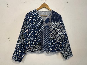 Bridesmaid Indigo Print Jacket - Reversible Indigo Blue Kantha Quilt Jacket - Bohemian Comfortable Patchwork Kantha - Product Image 3