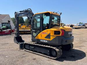 Nouvelle pelle sur chenilles Hyundai HX90A 2025 de Corée avec chargeur frontal Yanmar, cabine fermée, moteur à boîte de vitesses haute efficacité pour la construction - Product Image 3