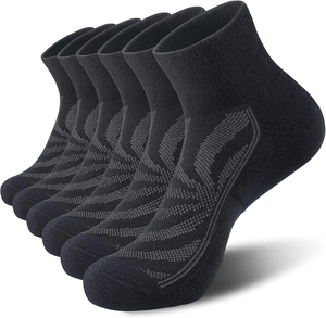 Chaussettes de sport unisexes en nylon de haute qualité, légères avec broderie 3D et résistance aux accrocs pour l'hiver et le sport. - Product Image 1