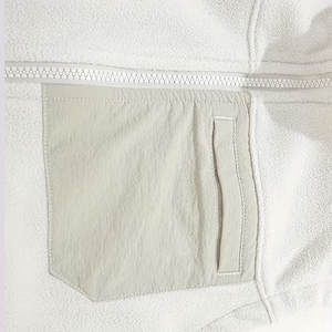 Chaleco sin Mangas de Punto para Mujer, Personalizado al por Mayor con Logotipo, Ligero, Forrado de Felpa, Ecológico, con Bolsillo Delantero - Product Image 4