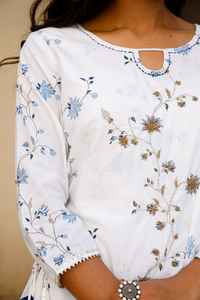 Ocasión Ropa India Para Mujer Estampado Diseñador Cuello Manga Tres Cuartos Kurti Palazzo Con Duppata - Product Image 4